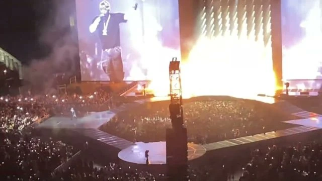 Kendrick Lamar performs Euphoria in Charlotte, North Carolina